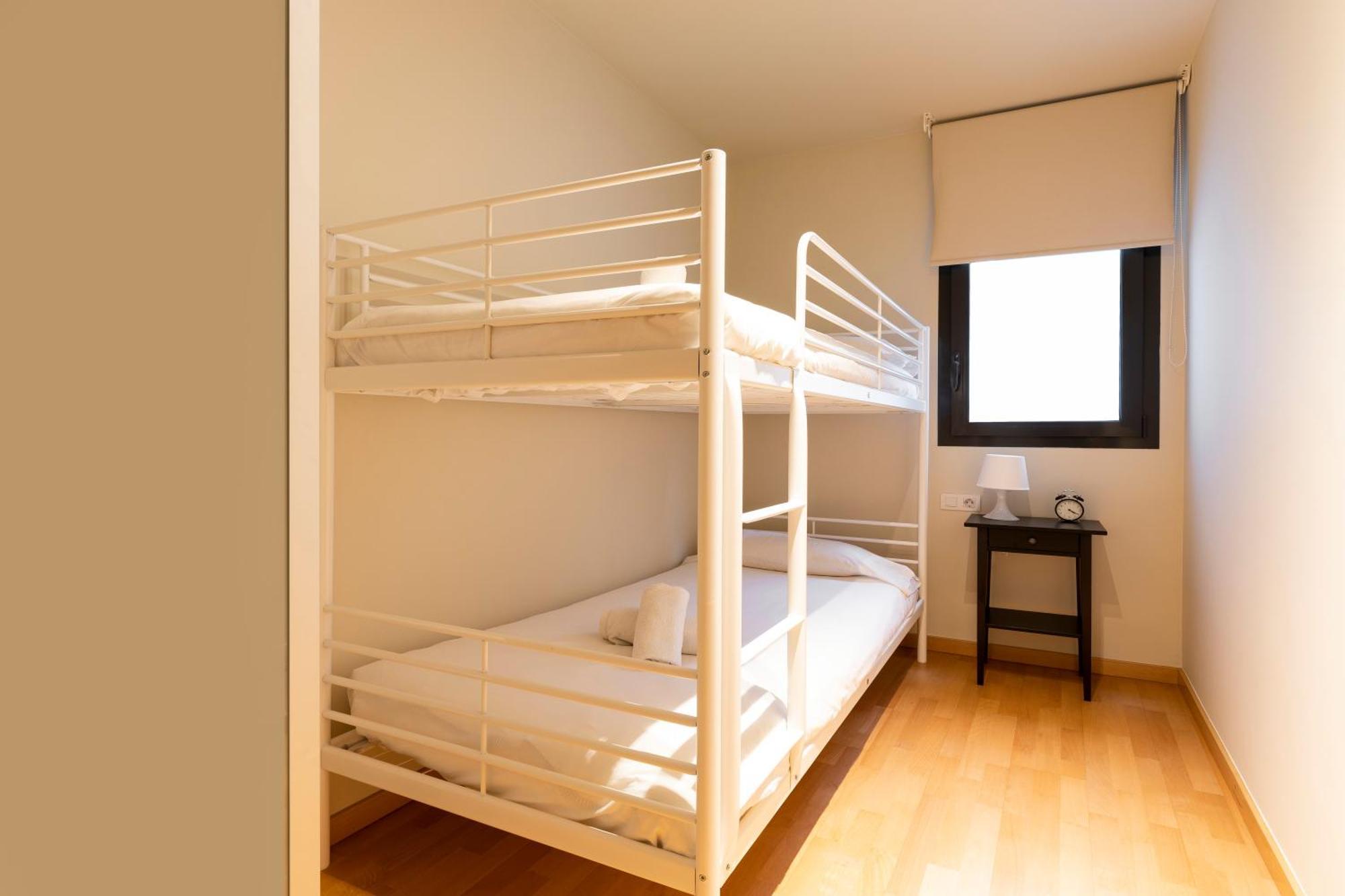 Ab Park Gueell-Gaudi Apartment Barcelona Bagian luar foto