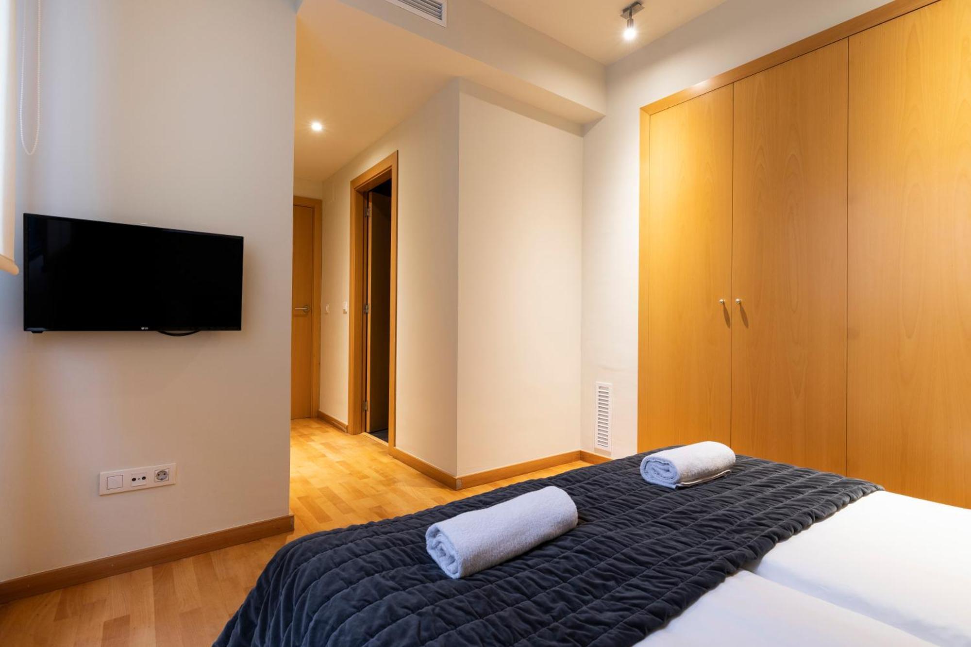 Ab Park Gueell-Gaudi Apartment Barcelona Bagian luar foto