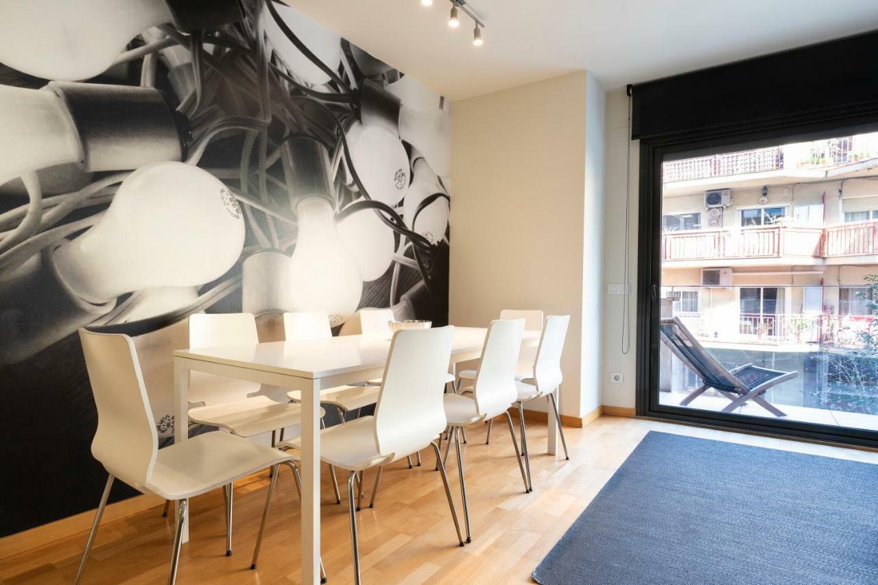 Ab Park Gueell-Gaudi Apartment Barcelona Bagian luar foto